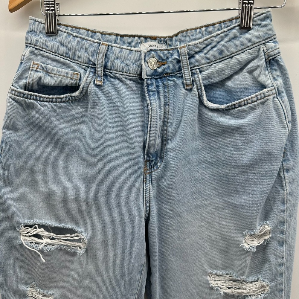 Forever 21 Straight Jeans Womens 27 Light Blue Distressed Denim 5-Pocket Ripped
